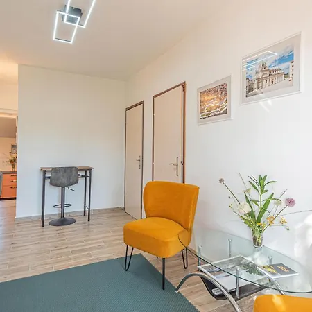 Nice In With Wifi Apartment